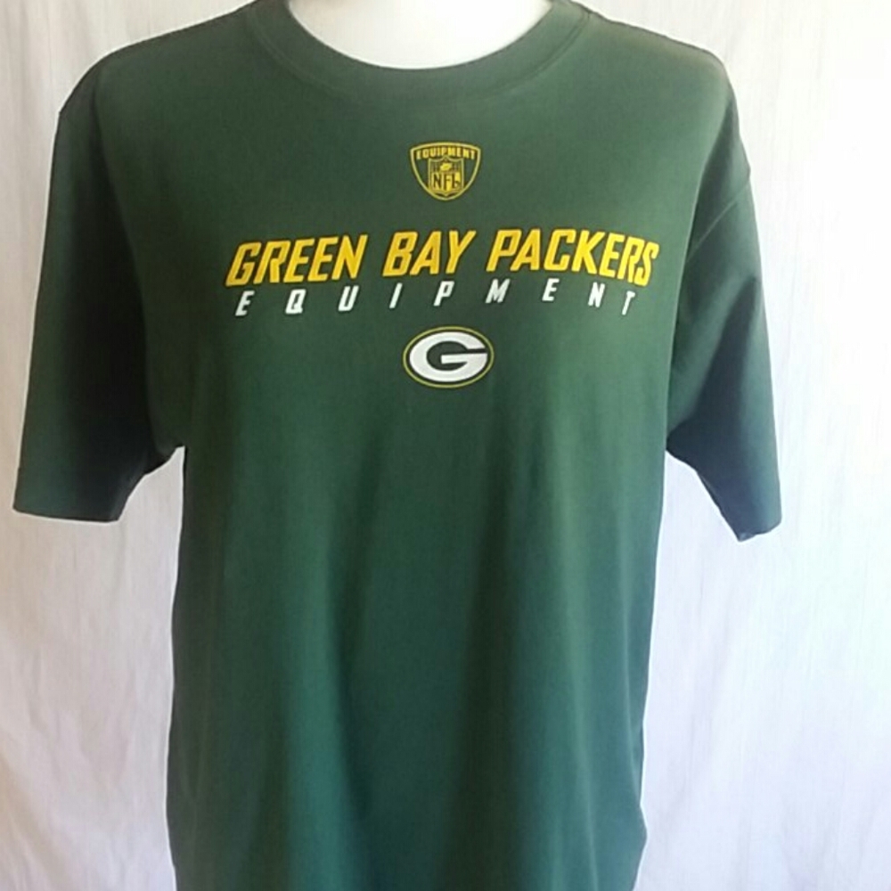 T Shirt. Green Bay Packers Equipment.